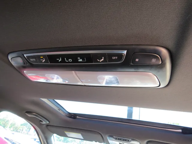 2020 Kia Telluride SX photo 16