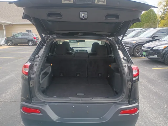 2016 Jeep Cherokee Latitude - Photo 5