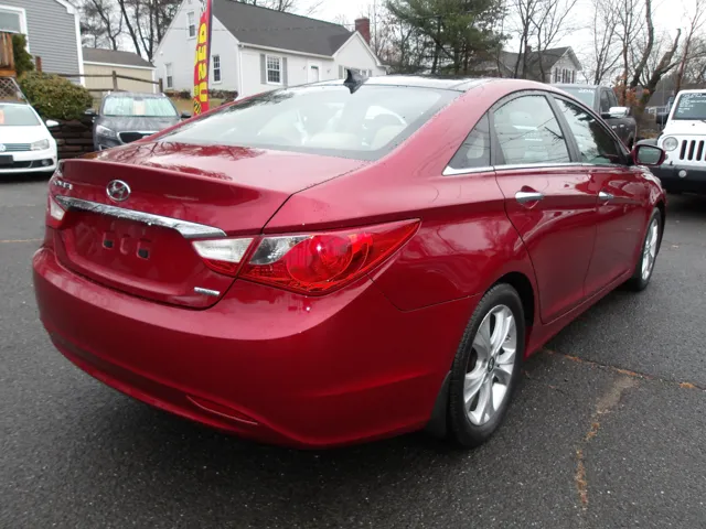 2012 Hyundai Sonata Limited photo 4