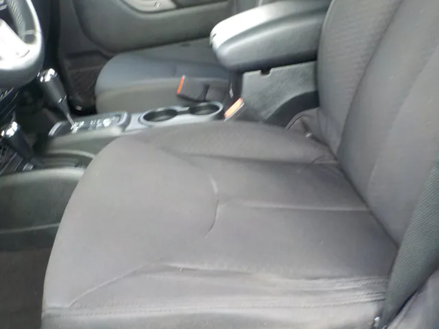 2018 Jeep Wrangler JK Unlimited Sport S - Photo 12