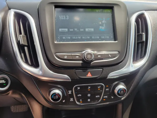 2018 Chevrolet Equinox LT - Photo 17