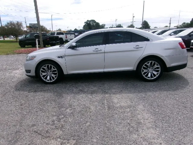 2015 Ford Taurus Limited