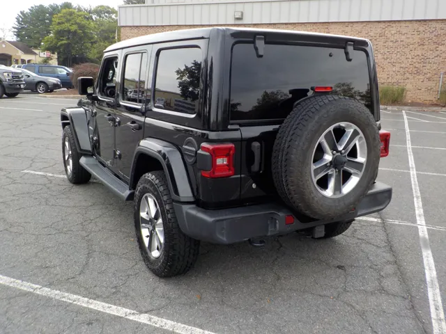 2019 Jeep Wrangler Unlimited Sahara photo 8