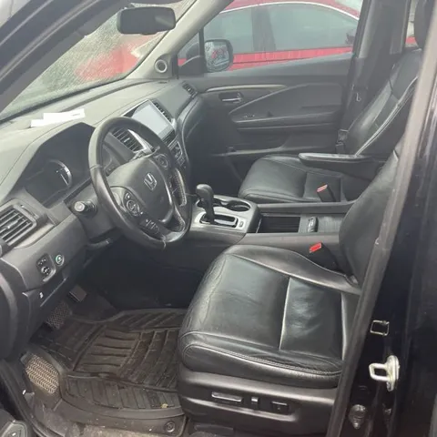 2018 Honda Pilot EX-L - Photo 9
