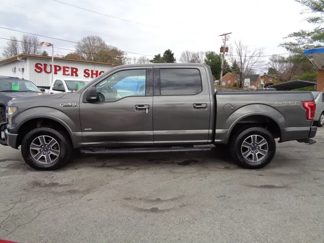 2016 Ford F-150 XLT photo 4