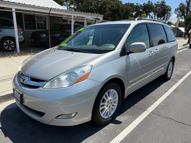 2008 Toyota Sienna
