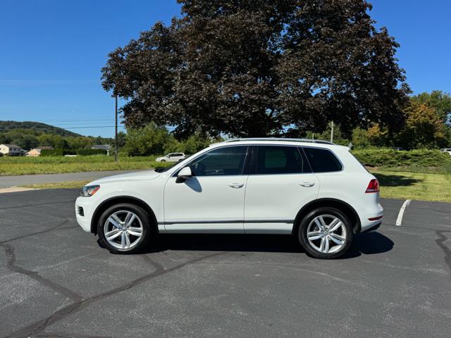 2012 Volkswagen Touareg Executive TDI