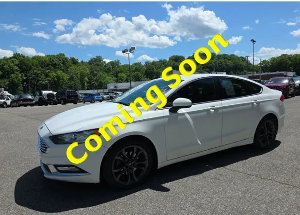 2018 Ford Fusion SE FWD's photo