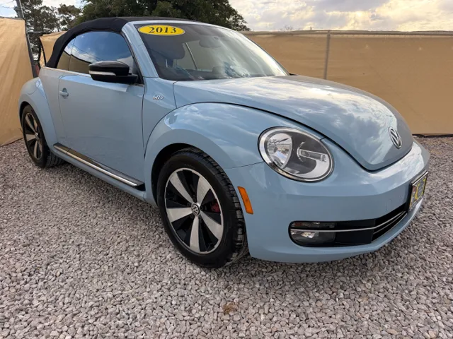 2013 Volkswagen Beetle 2.0T Conv. 60s DSG PZEV's photo