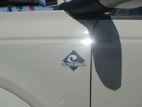 2025 Ford Bronco 4-Door Outer Banks - Photo 9