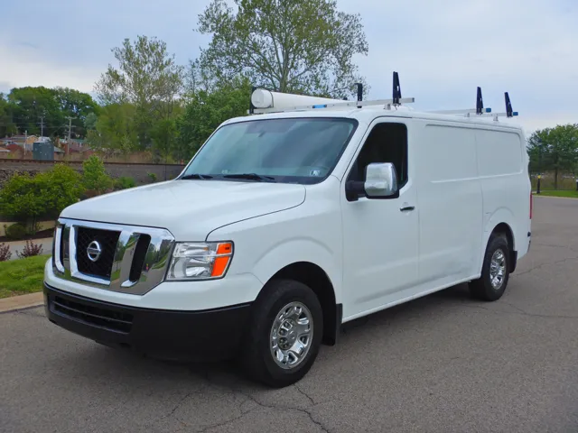 2018 Nissan NV 2500 Standard Roof SL V6's photo