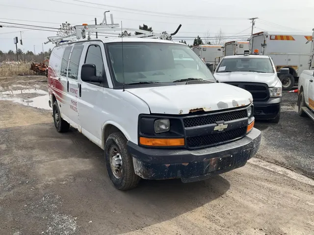 2012 Chevrolet Express 2500 Work Van HD's photo