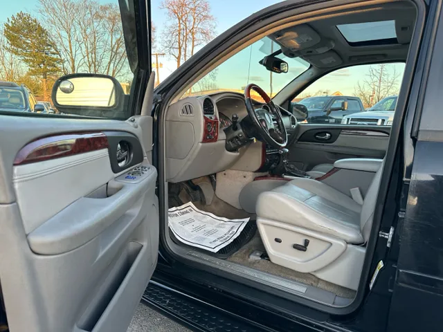 2006 GMC Envoy Denali - Photo 11