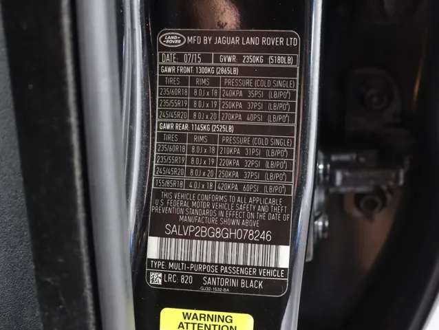 2016 Land Rover Range Rover Evoque SE photo 29