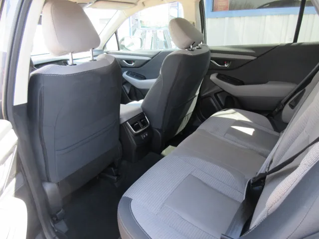 2022 Subaru Outback Premium - Photo 11