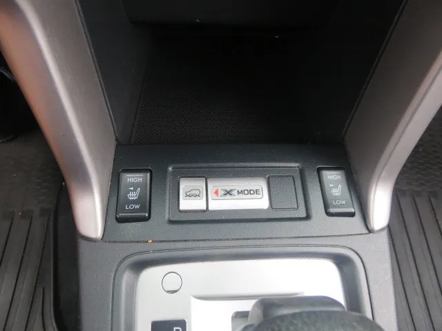 2018 Subaru Forester Limited photo 15