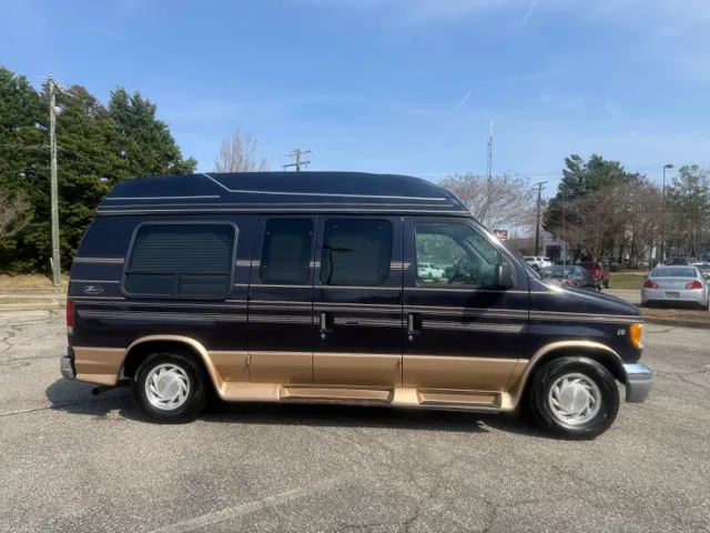 1999 Ford Econoline Van