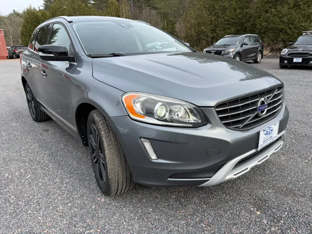 2017 Volvo XC60 T5 Dynamic - Photo 7