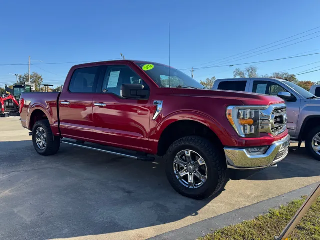 2021 Ford F-150 XLT's photo
