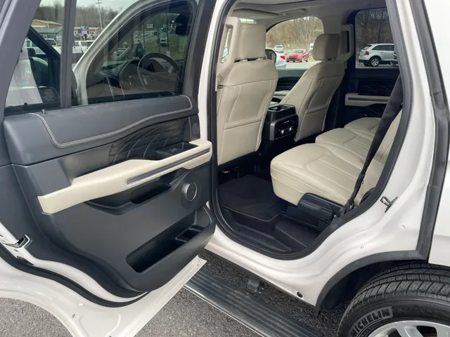 2019 Ford Expedition Platinum - Photo 18