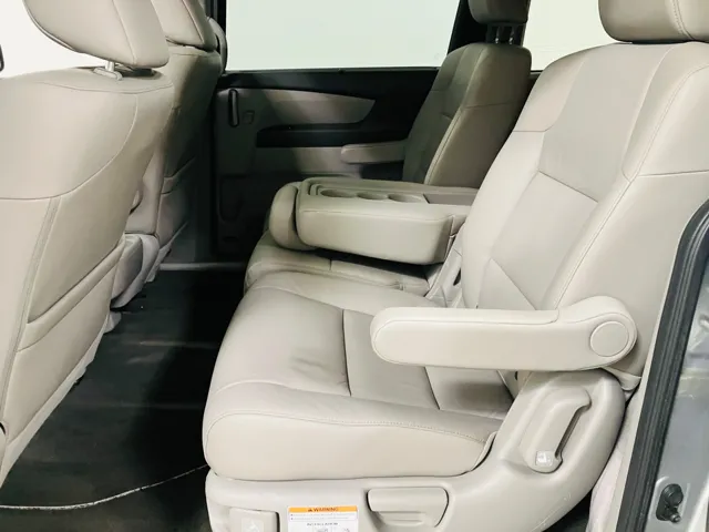 2012 Honda Odyssey EX-L photo 12