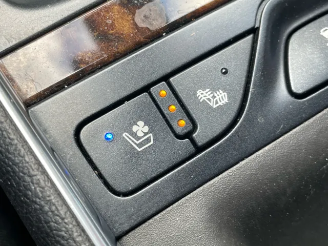 2014 Chevrolet Impala LTZ photo 28