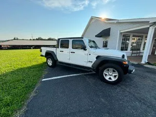2023 Jeep Gladiator Sport S - Photo 2