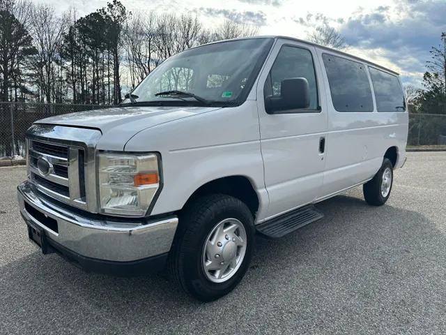 2011 Ford E-Series Econoline Wagon XLT's photo