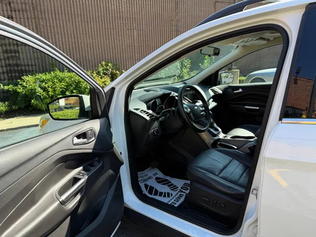 2016 Ford Escape SE - Photo 28