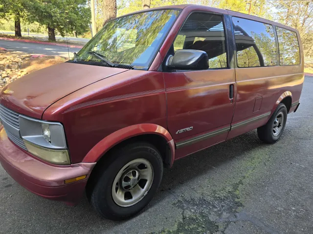 1997 Chevrolet Astro - Photo 6