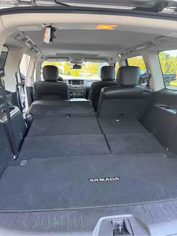 2019 Nissan Armada SL - Photo 18