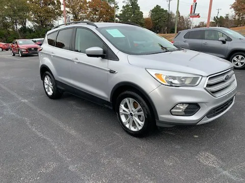 2018 Ford Escape SE's photo