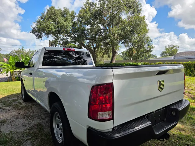 2019 Ram 1500 Classic photo 6