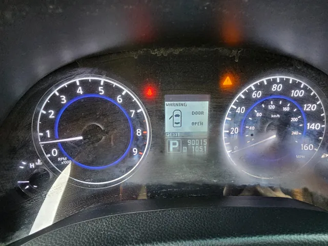 2010 INFINITI G Convertible 37 Sport - Photo 21