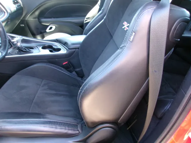2015 Dodge Challenger Scat Pack - Photo 9