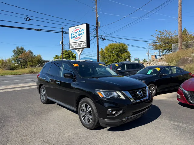 2019 Nissan Pathfinder SV