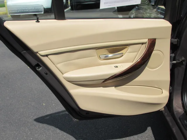 2013 BMW 3 Series 328i - Photo 24