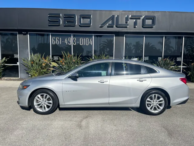 2018 Chevrolet Malibu 1LT - Photo 3