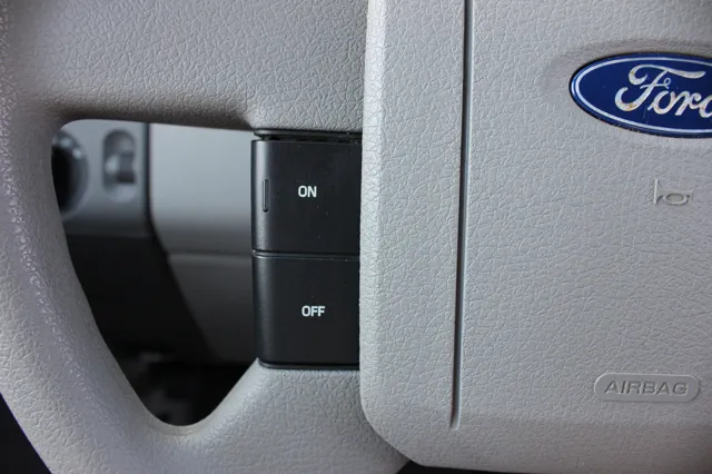 2004 Ford F-150 XLT - Photo 24