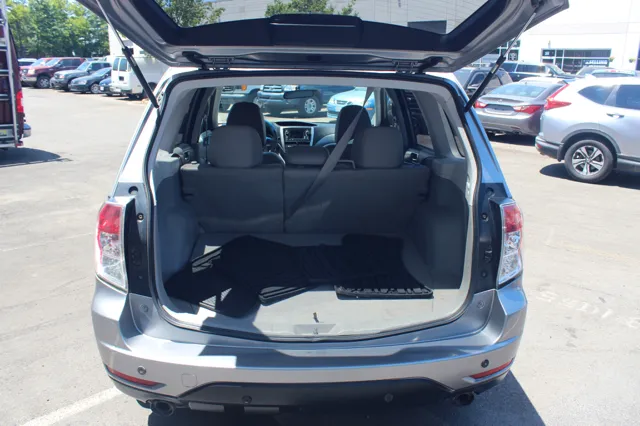 2011 Subaru Forester X Limited - Photo 9