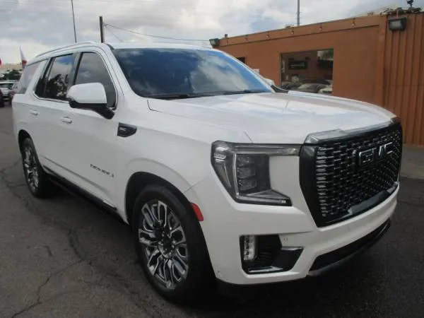 2023 GMC Yukon Denali Ultimate's photo