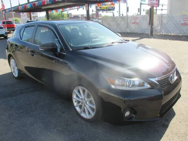 2013 Lexus CT 200h 200h's photo