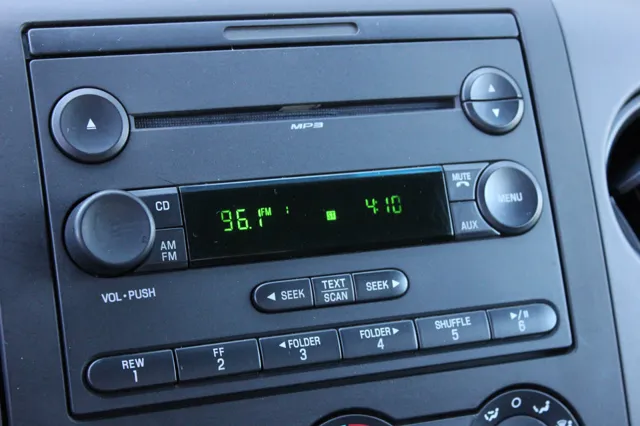 2007 Ford F-150 STX - Photo 26
