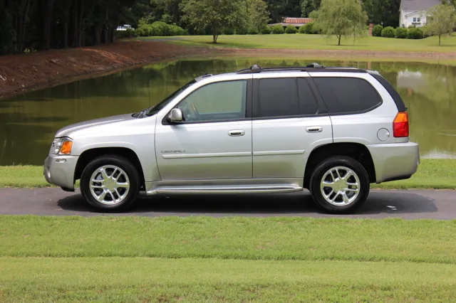 2008 GMC Envoy Denali - Photo 6