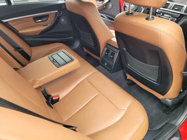 2016 BMW 3 Series 330e - Photo 27