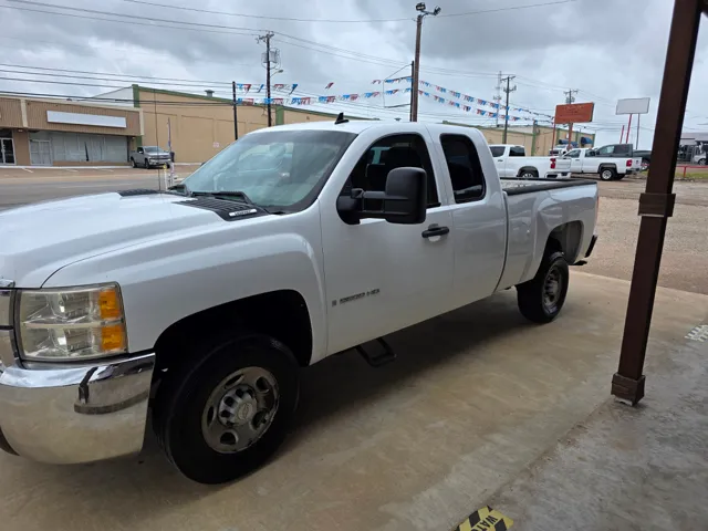 2007 Chevrolet Silverado 2500HD Work Truck - Photo 4