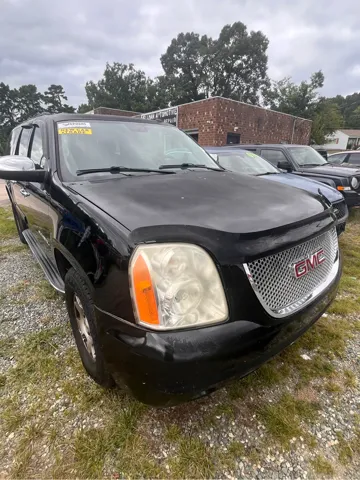 2014 GMC Yukon XL SLT's photo