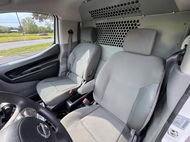 2017 Nissan NV200