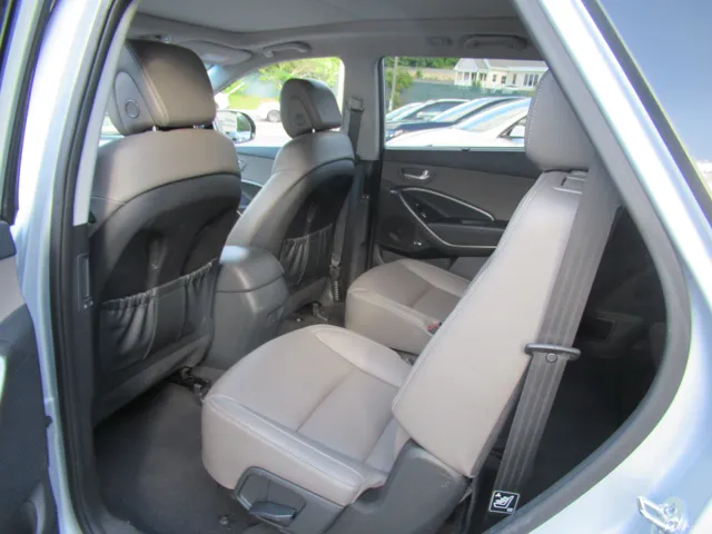 2015 Hyundai Santa Fe Limited - Photo 12