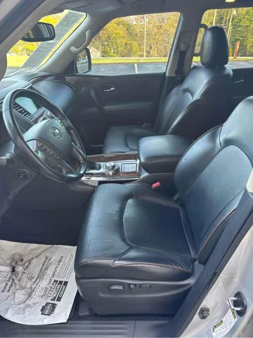 2019 Nissan Armada SL - Photo 9